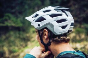ABUS Moventor 2.0 MTB Helm – Bild 3